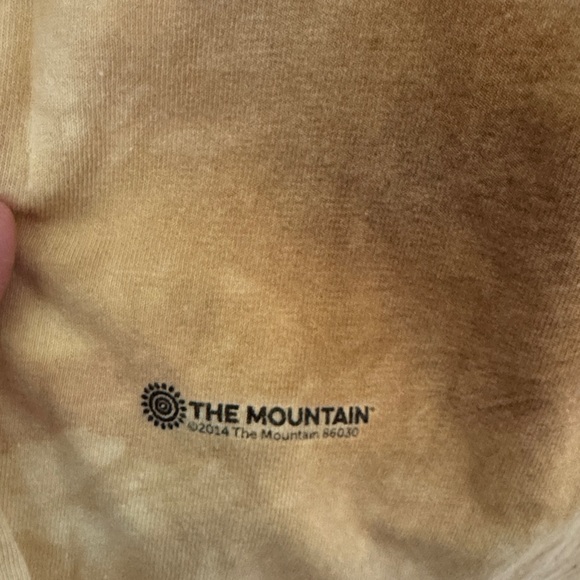 The Mountain Golden Retriever Dog T-Shirt - Picture 2 of 5